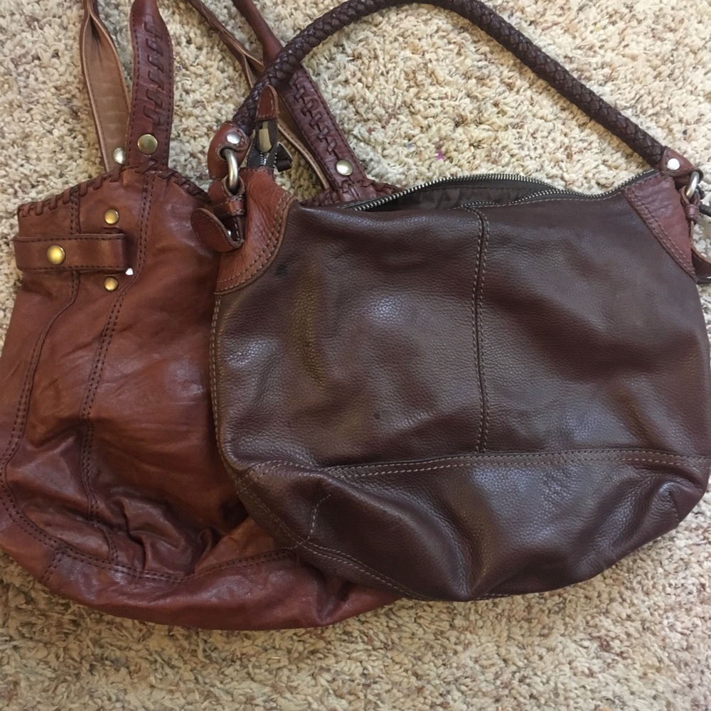 2 Fossil shoulder bags